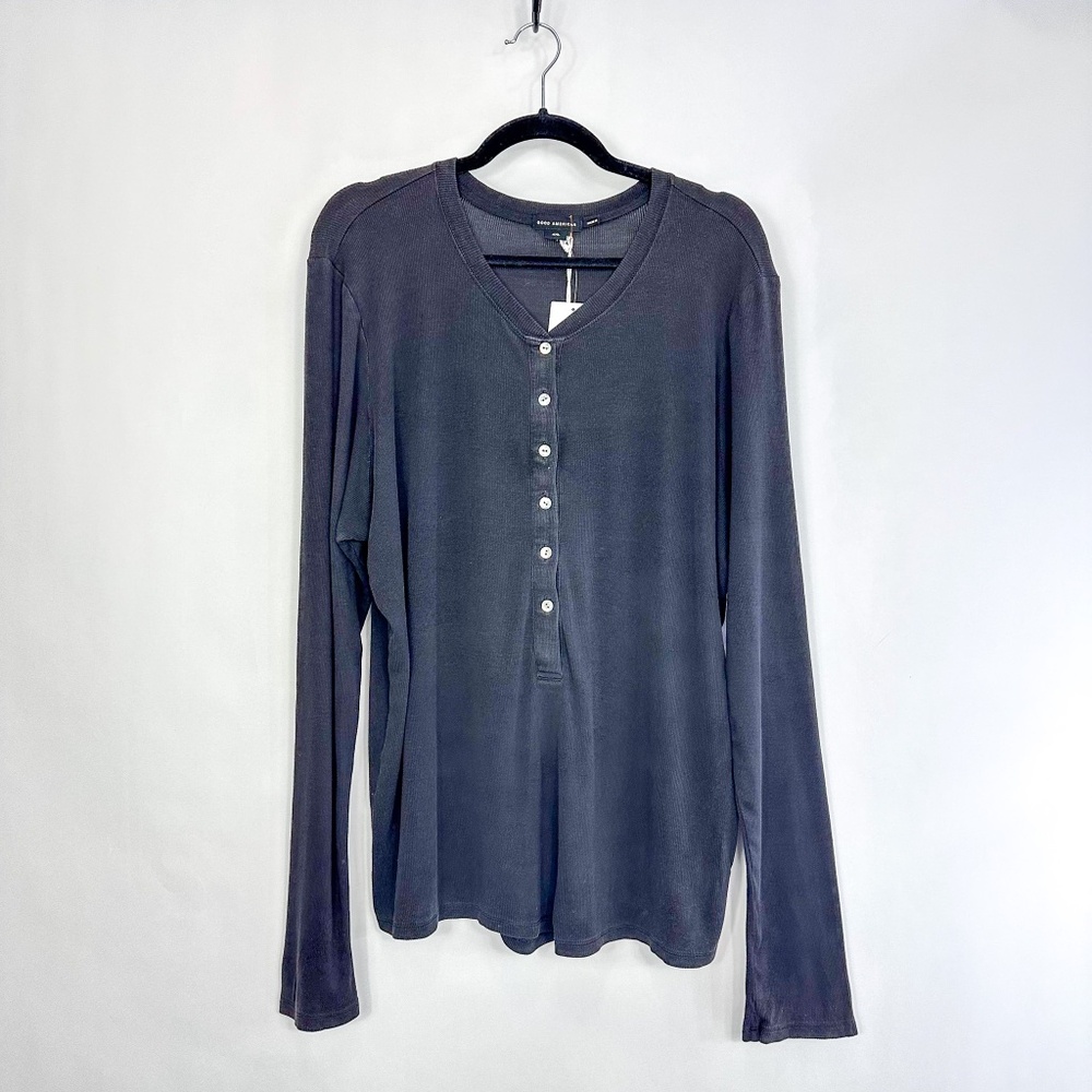 Good American Black Button Front Long Sleeve T-Shirt